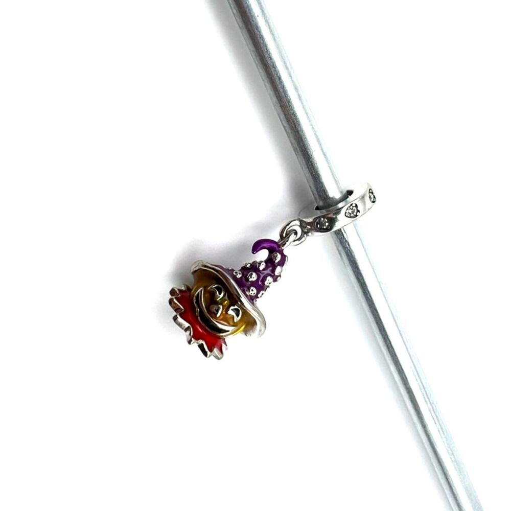 NEW Glow-in-the-Dark Halloween Scarecrow Pumpkin Dangle Charm